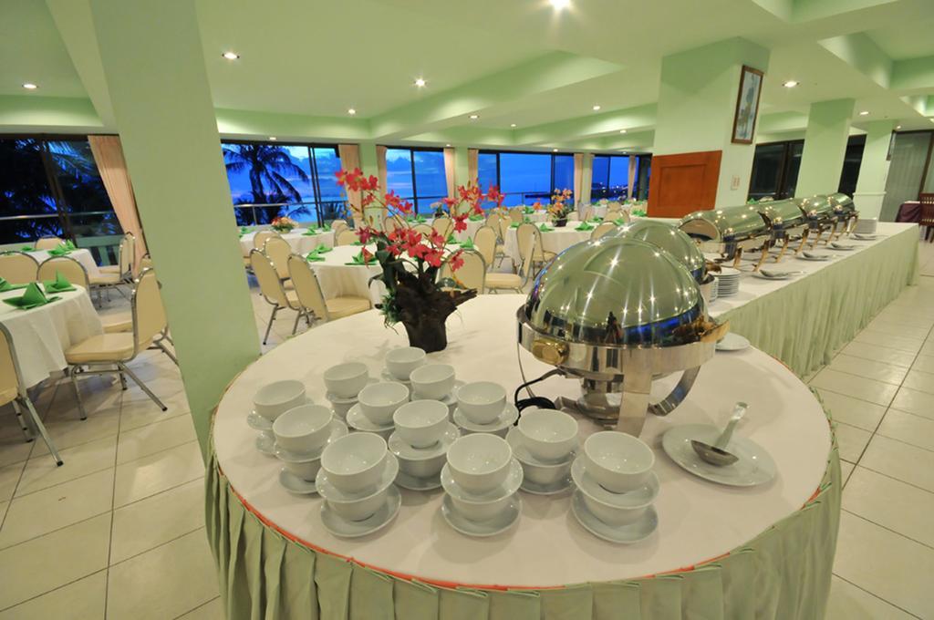 Grand Sea View Beach Resotel Lipa Noi Exteriör bild