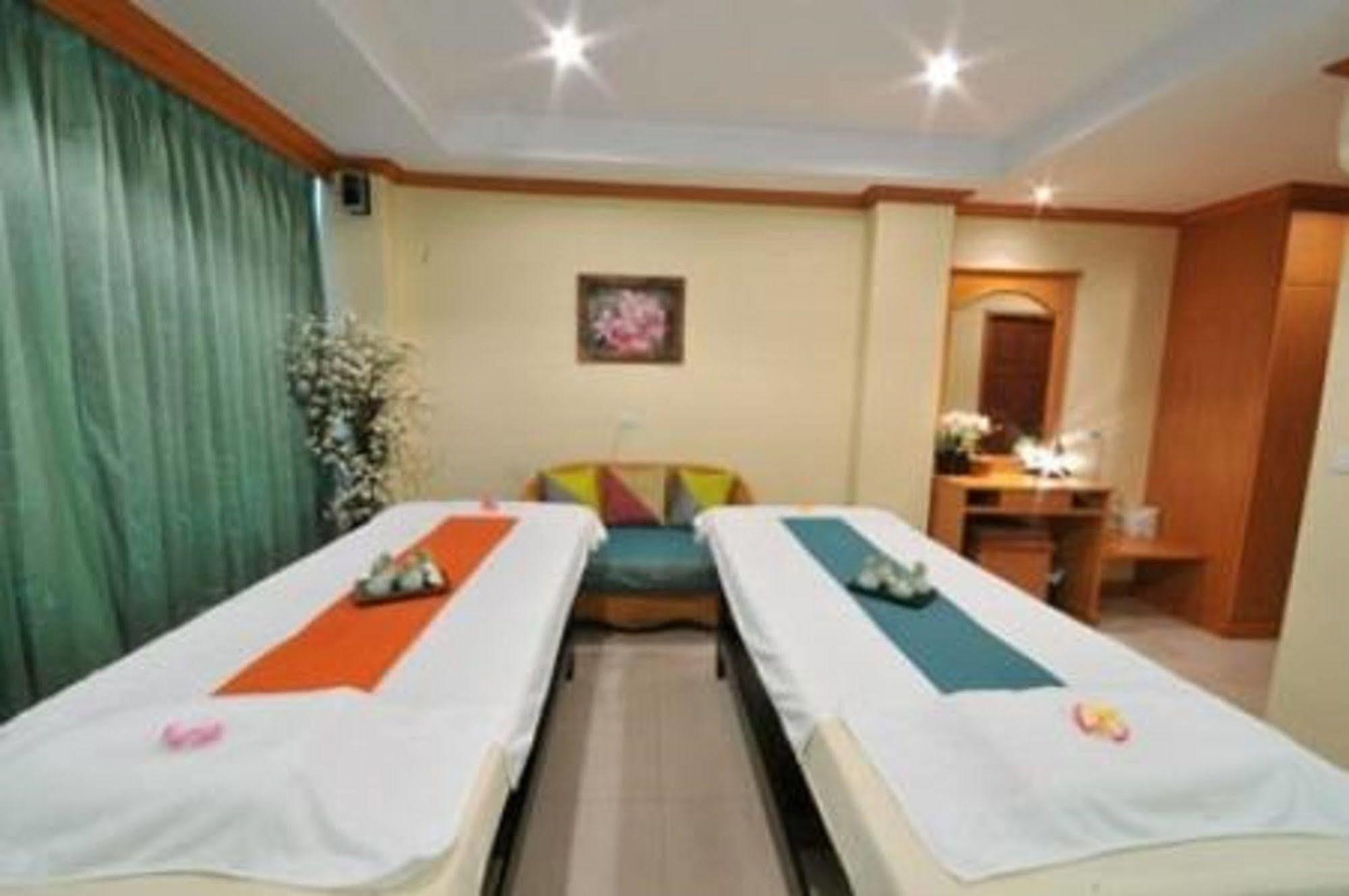 Grand Sea View Beach Resotel Lipa Noi Exteriör bild